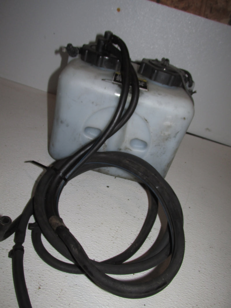 Mercury Outboard 1 Gallon remote oil tank