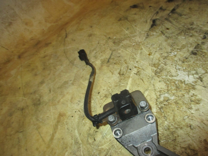 Yamaha 4.2L 300hp 4 stroke outboard Pulsor Coil (6CB-85580-00-00)