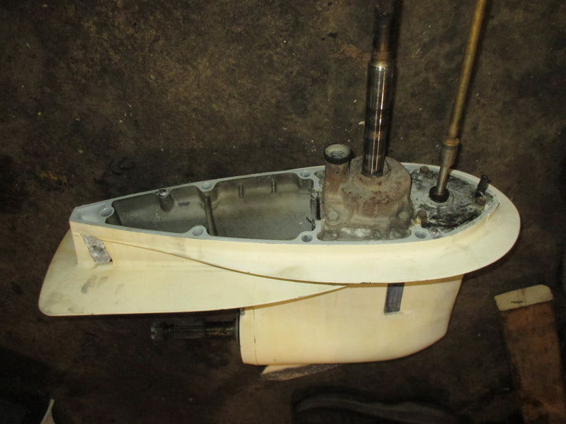Suzuki 140hp 4 stroke outboard 25 inch lower unit