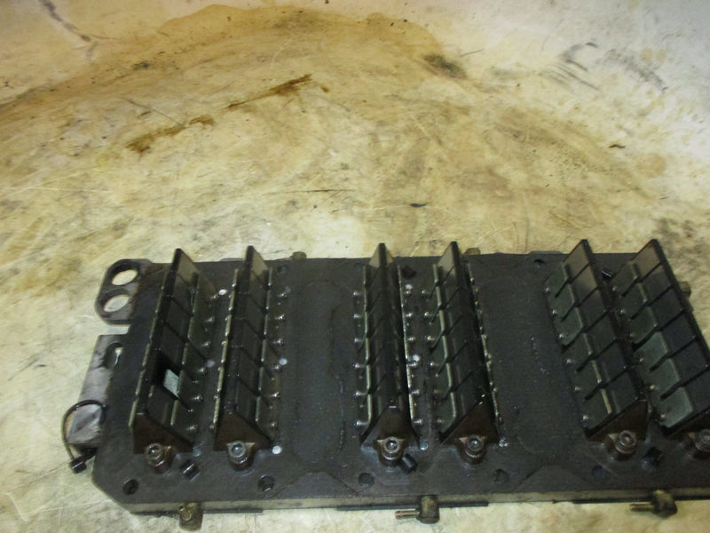 Mercury Optimax 225hp outboard intake manifold and reeds (858541T1)