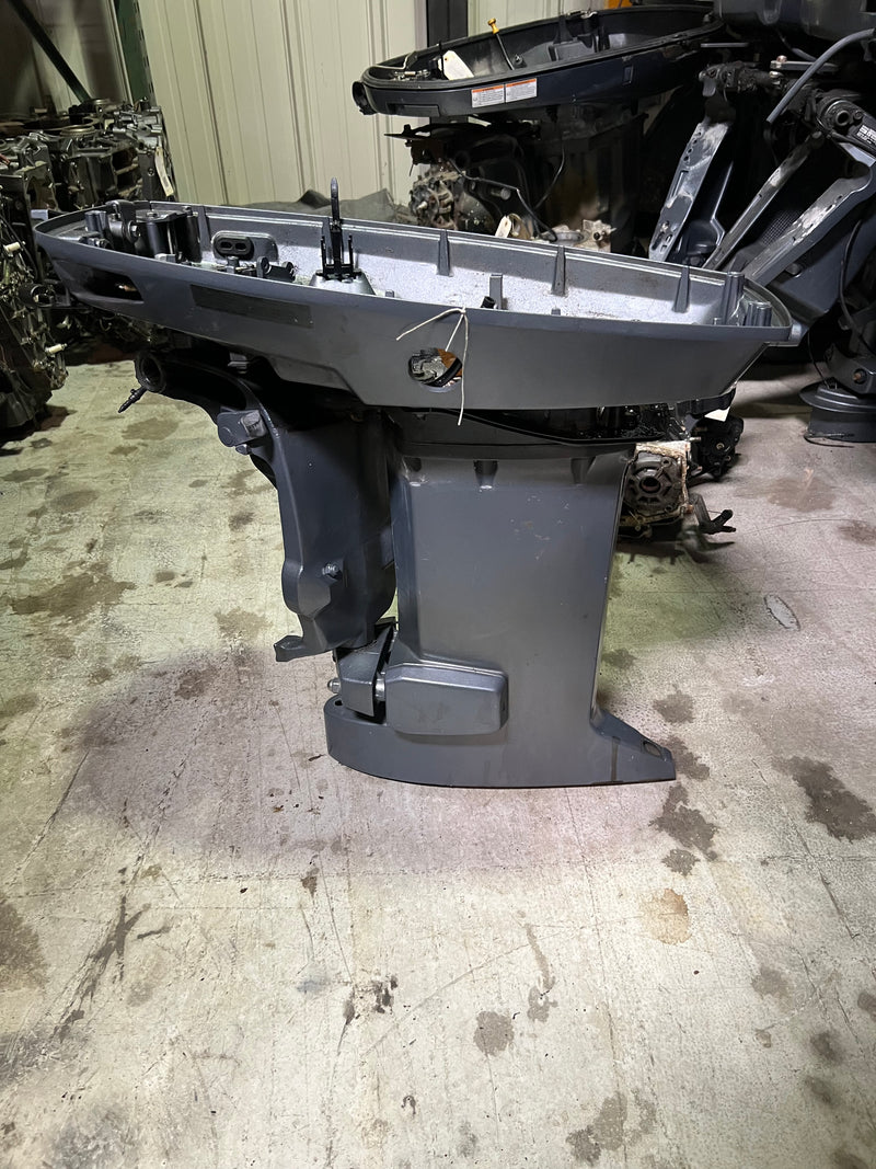 Yamaha 60hp 2 stroke outboard 20" Midsection