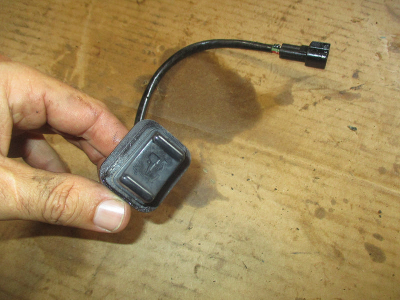 Yamaha 300hp HPDI outboard tilt trim switch (69J-82563-00-00)