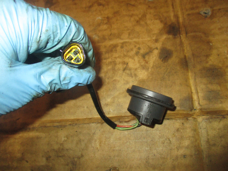 Yamaha VMAX OX66 225hp 2 stroke outboard Tilt trim switch 61A-82563-00