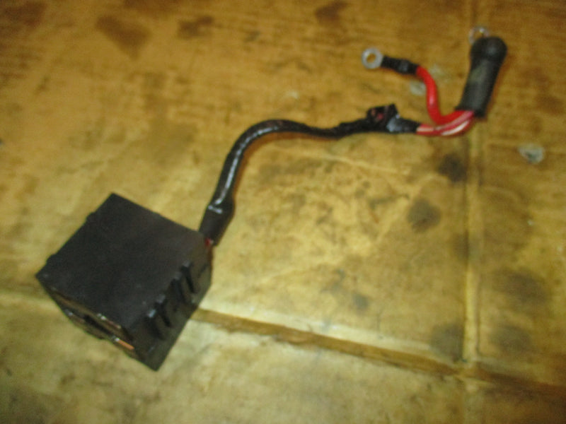 Yamaha VMAX OX66 225hp 2 stroke outboard Fuse block w 2 fuses