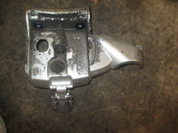 Load image into Gallery viewer, Honda BF90D outboard front cowling latch (40154-ZY9-000ZA)
