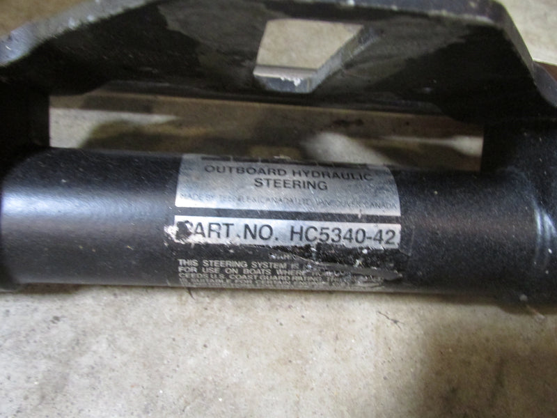 Seastar Hydraulic Steering Ram (HC-5340-42)