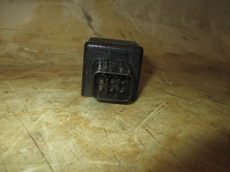 Yamaha 150hp HPDI outboard electric relay (68V-81950-00)