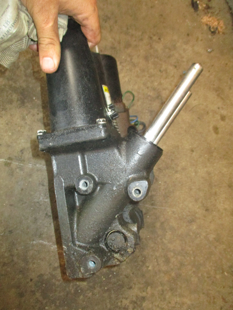 Mercury 135hp Optimax outboard tilt trim unit (parts)