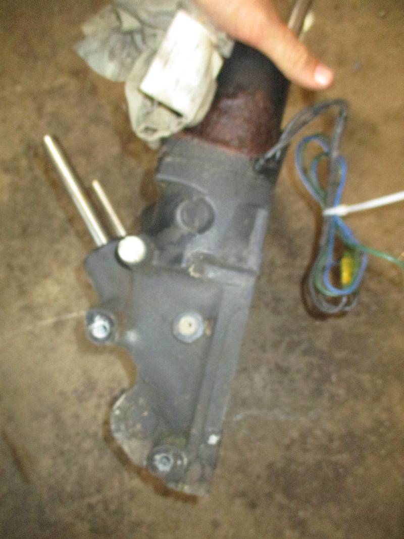 Mercury 135hp Optimax outboard tilt trim unit (parts)