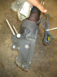 Load image into Gallery viewer, Mercury 135hp Optimax outboard tilt trim unit (parts)
