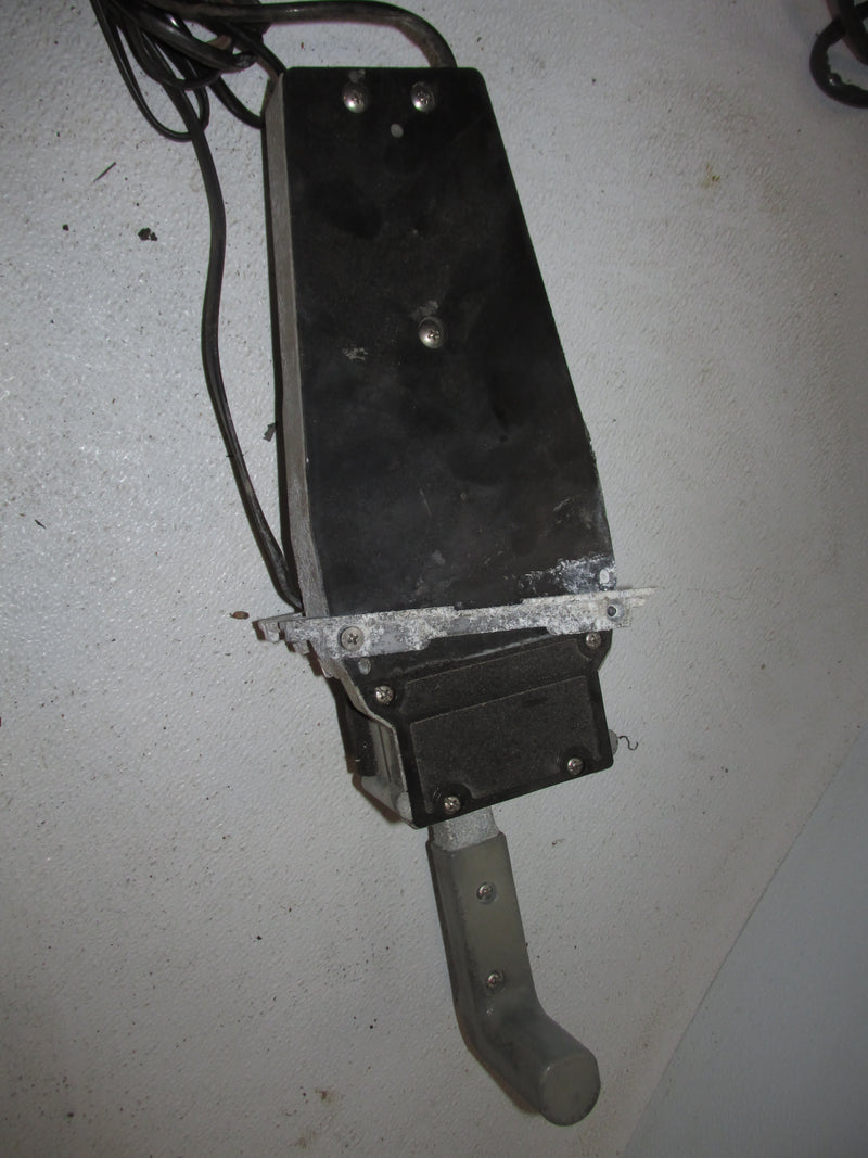 Yamaha Outboard Single 704 Top mount control box