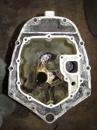 Load image into Gallery viewer, Honda BF75A 75hp 4 Stroke Outboard 25" Upper Casing / Oil Pan (40201-ZW1-020ZA)
