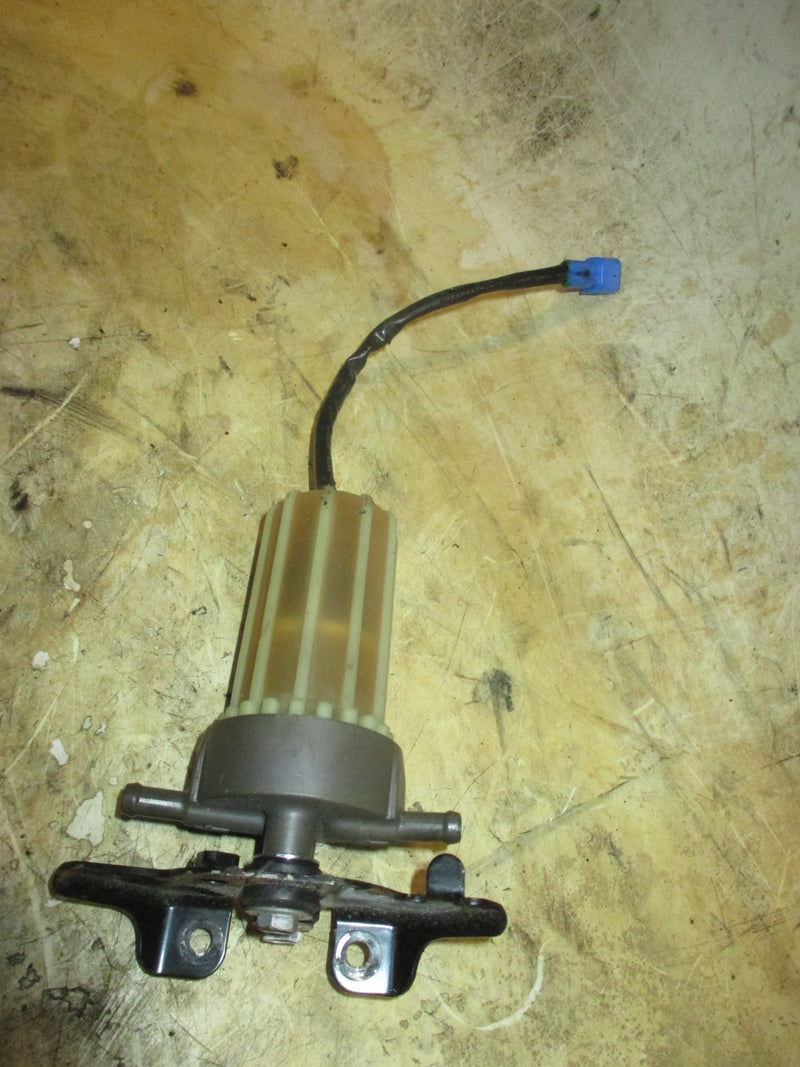 Yamaha 4.2L 300hp 4 stroke outboard Fuel Filter and Sensor (6P3-24560-22-00)