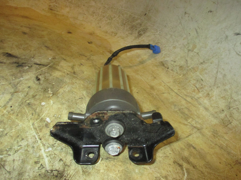 Yamaha 4.2L 300hp 4 stroke outboard Fuel Filter and Sensor (6P3-24560-22-00)