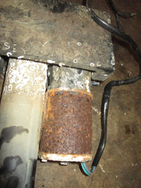 Load image into Gallery viewer, Mercury 90hp 4 stroke outboard tilt trim unit
