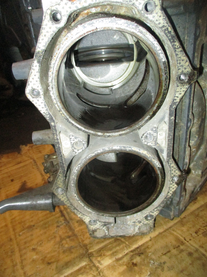 Yamaha 115hp 2 stroke outboard crankcase block