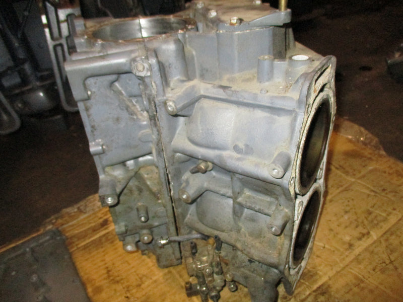 Yamaha 115hp 2 stroke outboard crankcase block