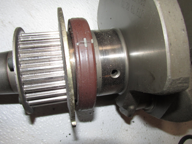 Yamaha 225hp 4 Stroke Outboard Crankshaft (69J-11411-00-00)