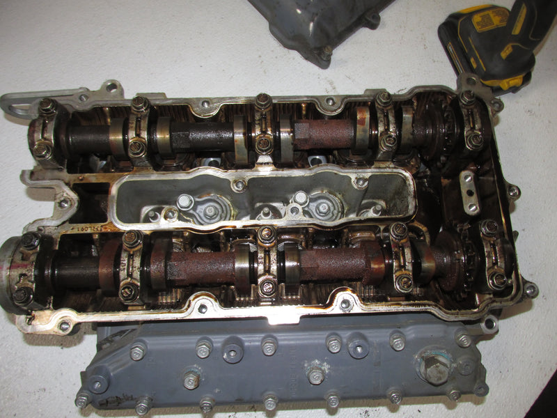 Yamaha 225hp 4 Stroke Outboard Starboard Cylinder Head (69J-100)