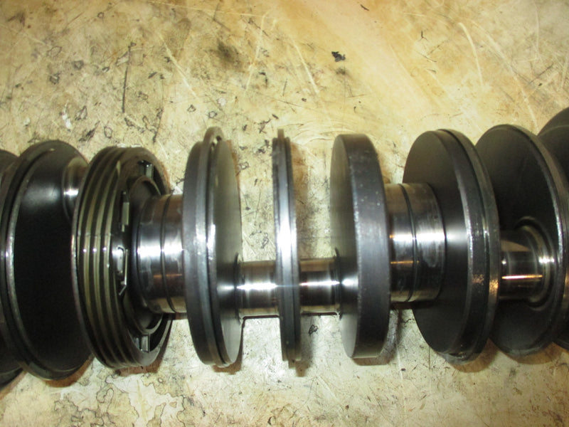 Mercury 150hp Saltwater 2 stroke outboard Crankshaft (850690)