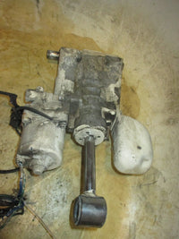 Load image into Gallery viewer, Johnson 150hp 60 degree 2 stroke outboard tilt trim unit
