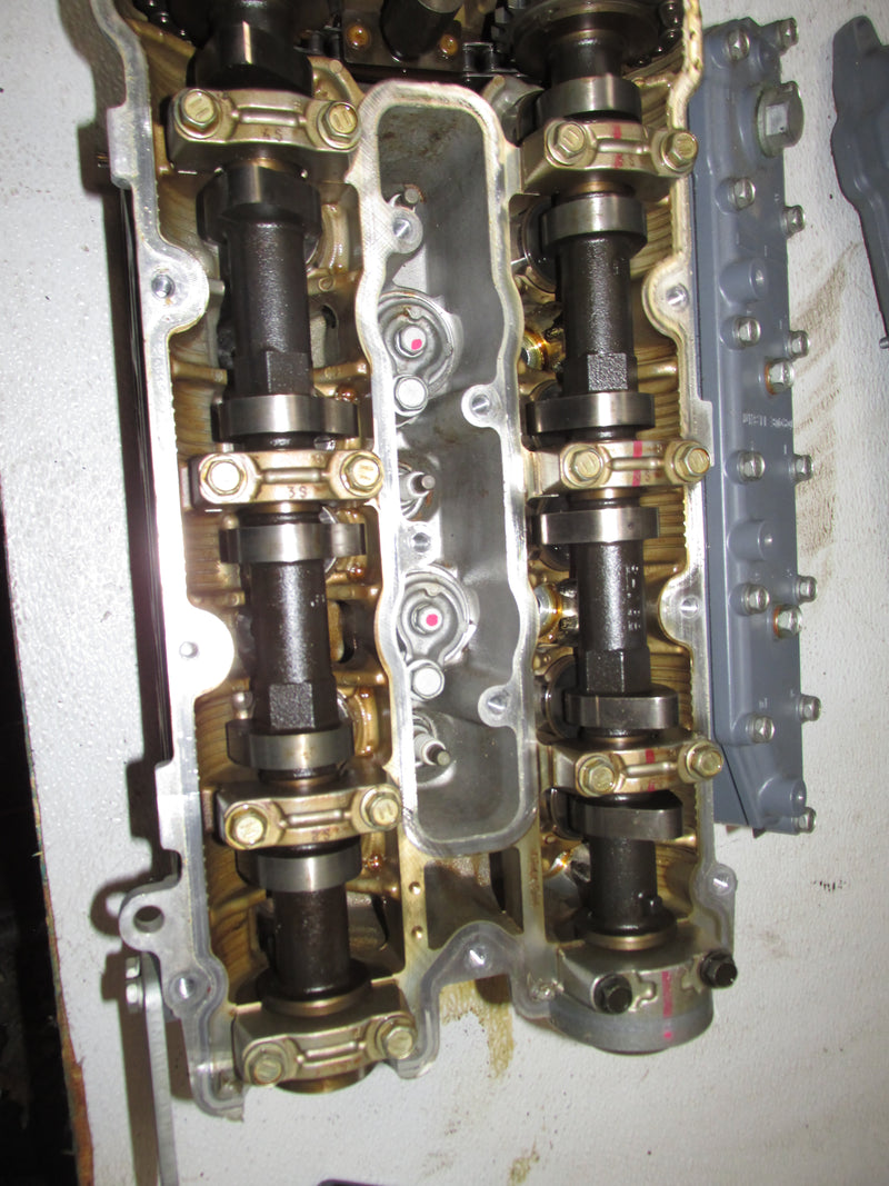 Yamaha 225hp 4 Stroke Outboard Starboard Cylinder Head (69J-100)