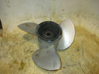 Load image into Gallery viewer, Johnson 150hp 60 degree 2 stroke outboard aluminum propeller 15x17 (391200)
