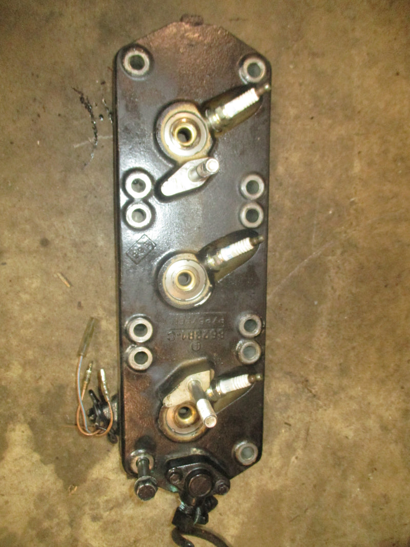 Mercury 135hp Optimax outboard starboard cylinder head (852381-c)
