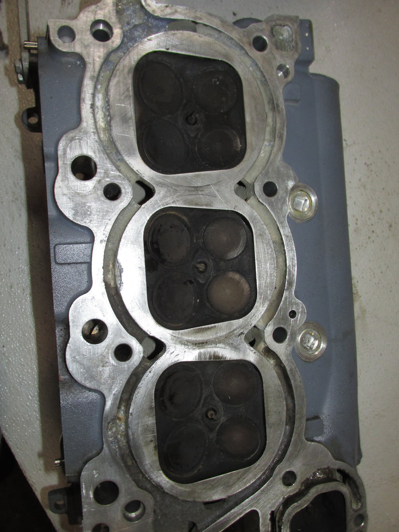 Yamaha 225hp 4 Stroke Outboard Starboard Cylinder Head (69J-100)
