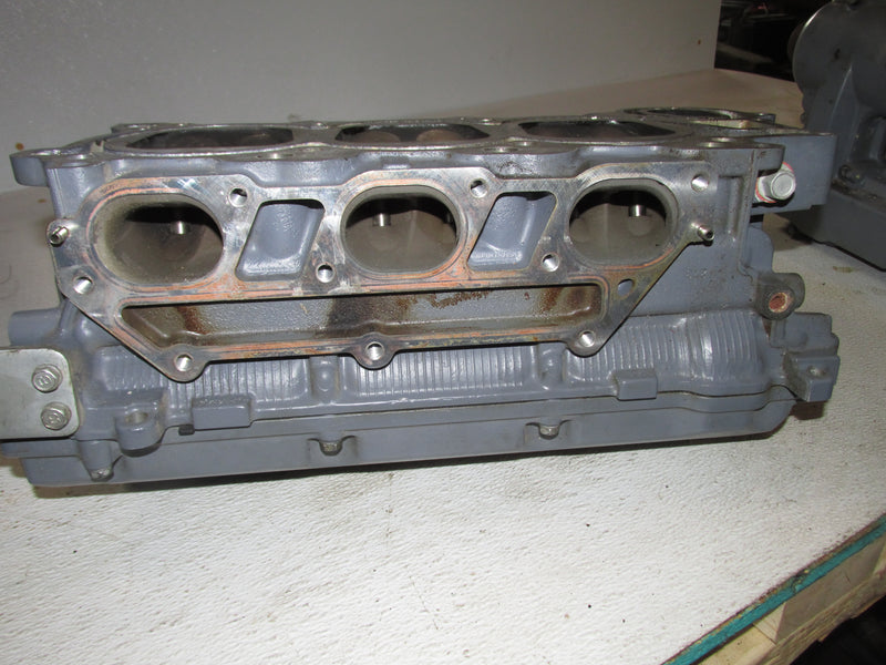 Yamaha 225hp 4 Stroke Outboard Starboard Cylinder Head (69J-100)