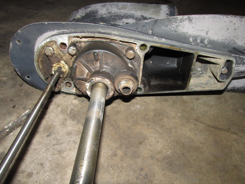 Evinrude 40hp 2 Stroke Outboard 20" Lower Unit
