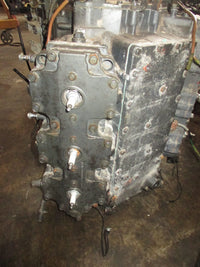 Load image into Gallery viewer, Yamaha 250hp OX66 2 stroke outboard crankcase powerhead
