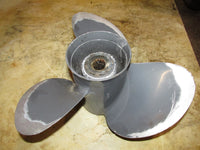 Load image into Gallery viewer, Honda BF75A 75hp 4 Stroke Outboard Aluminum Propeller 13.5 X 15

