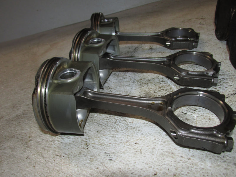 Yamaha 250hp SHO VMAX 4 Stroke Outboard Piston and rod set of 6 (6CE-00)