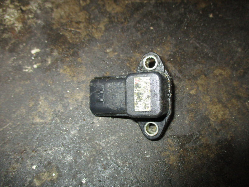 Yamaha OX66 225hp 2 stroke outboard pressure sensor (67H-82380-00-00)
