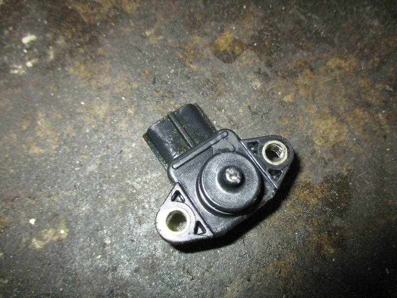 Yamaha OX66 225hp 2 stroke outboard pressure sensor (67H-82380-00-00)