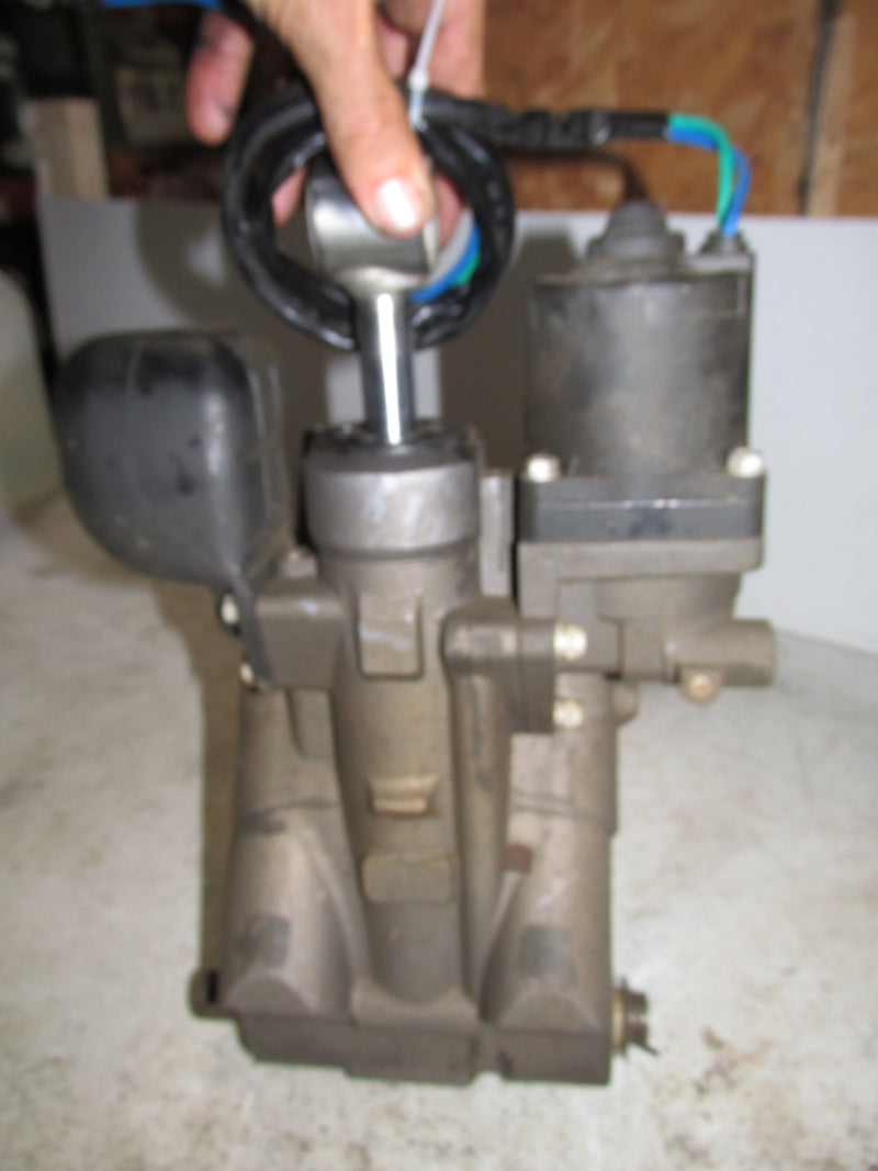 Yamaha 250hp SHO VMAX 4 Stroke Outboard Tilt trim unit (6CE-43800-02-8D)