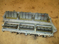 Load image into Gallery viewer, Yamaha 150hp 2 stroke outboard intake manifold and reeds (6G5-13641-00-94)
