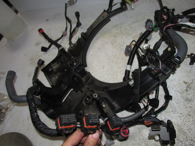 Yamaha 250hp SHO VMAX 4 Stroke Outboard Engine wiring harness (6CB-14180-05-00)