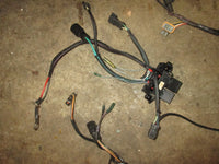 Load image into Gallery viewer, Johnson 150hp 60 degree 2 stroke outboard engine wiring harness (586228)
