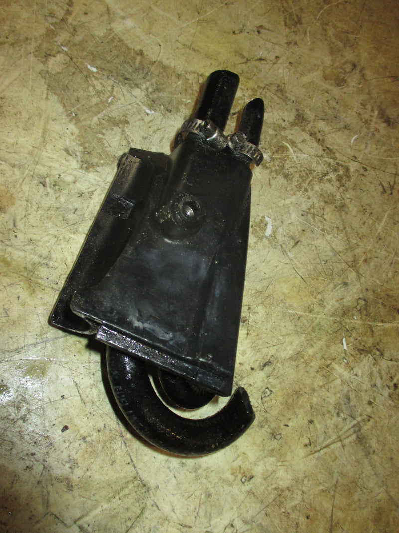 Johnson 150hp 60 degree 2 stroke outboard fuel / oil connector