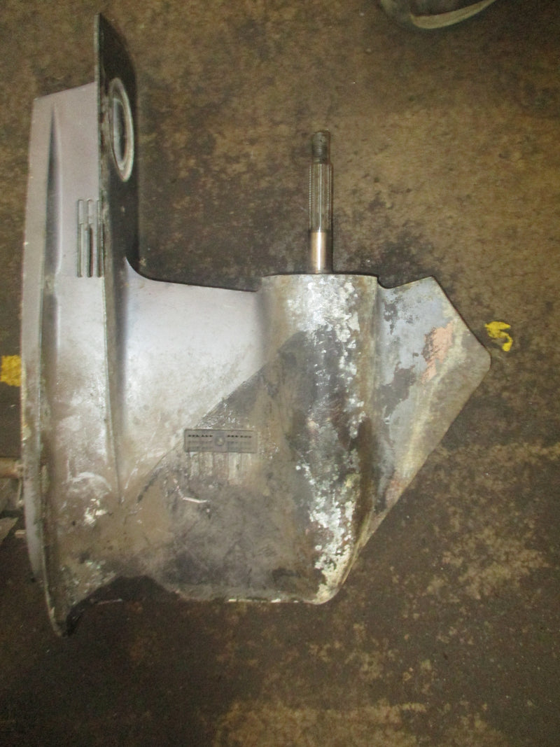 Yamaha OX66 225hp 2 stroke outboard 25" lower unit PARTS ONLY