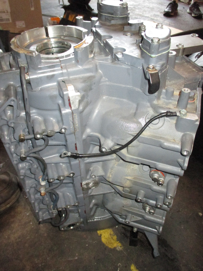 Yamaha Vmax HPDI 225hp outboard crankcase block