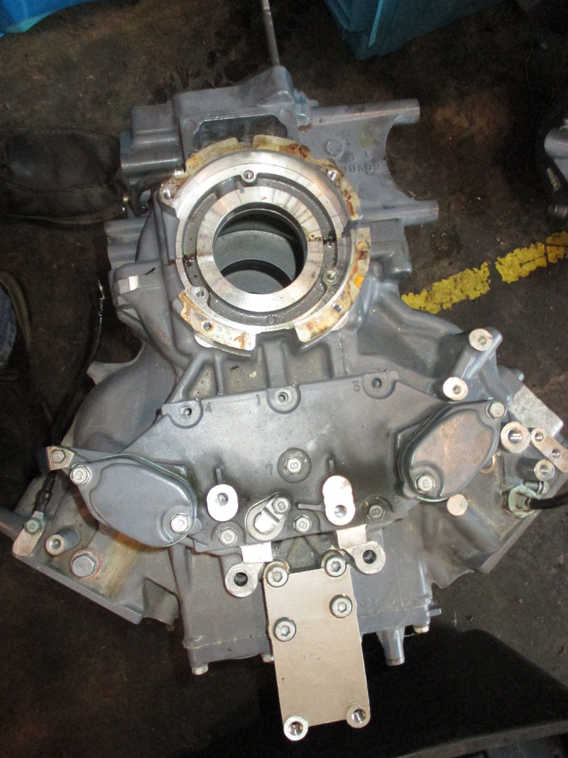 Yamaha Vmax HPDI 225hp outboard crankcase block