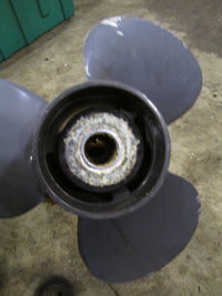 Load image into Gallery viewer, Honda BF75A 75hp 4 Stroke Outboard Aluminum Propeller 13.5 X 15
