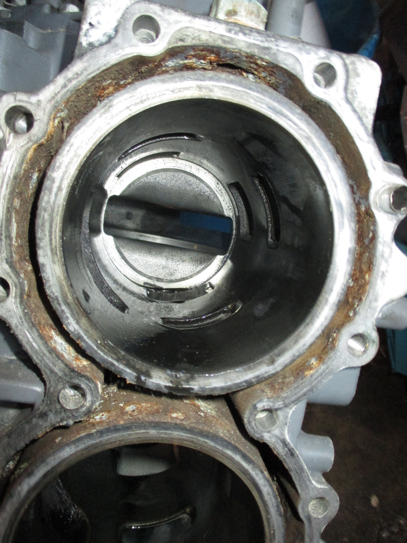 Yamaha Vmax HPDI 225hp outboard crankcase block