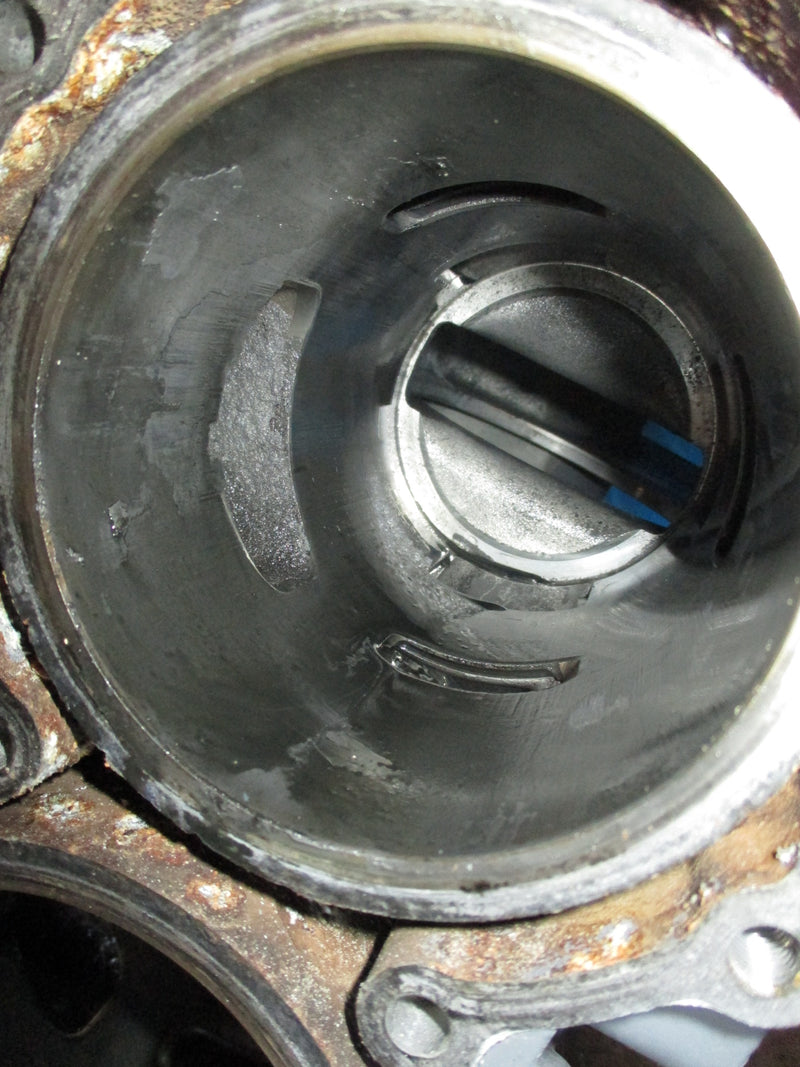Yamaha Vmax HPDI 225hp outboard crankcase block