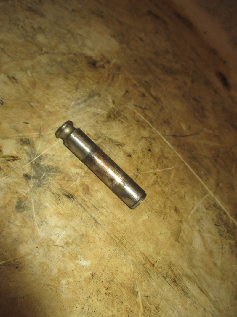 Mercury 40hp 2 stroke outboard upper trim pin (8224002)