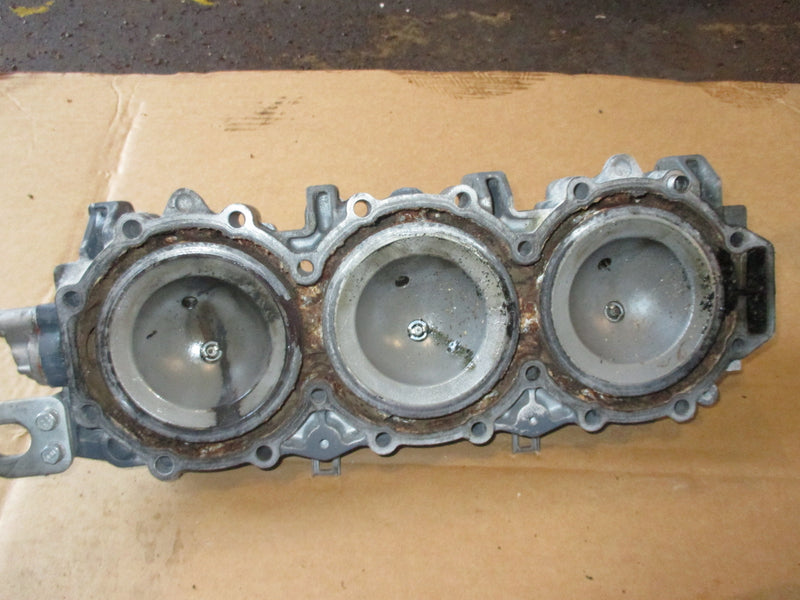 Yamaha Vmax HPDI 225hp outboard starboard cylinder head (60V-00)