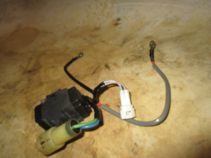 Suzuki DF150 150hp 4 stroke outboard tilt trim relay (38410-93J11)